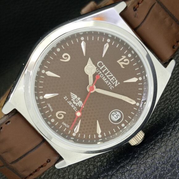 Vintage 1977 Citizen Automatic Mens Silver Watch W/daydate & Brown accents - Picture 1 of 8